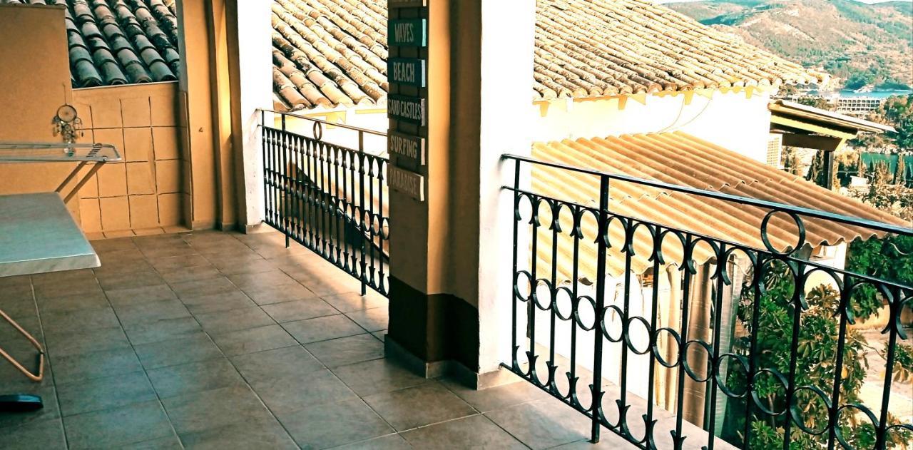 Vassilis Apartments 帕莱欧卡斯提撒 外观 照片